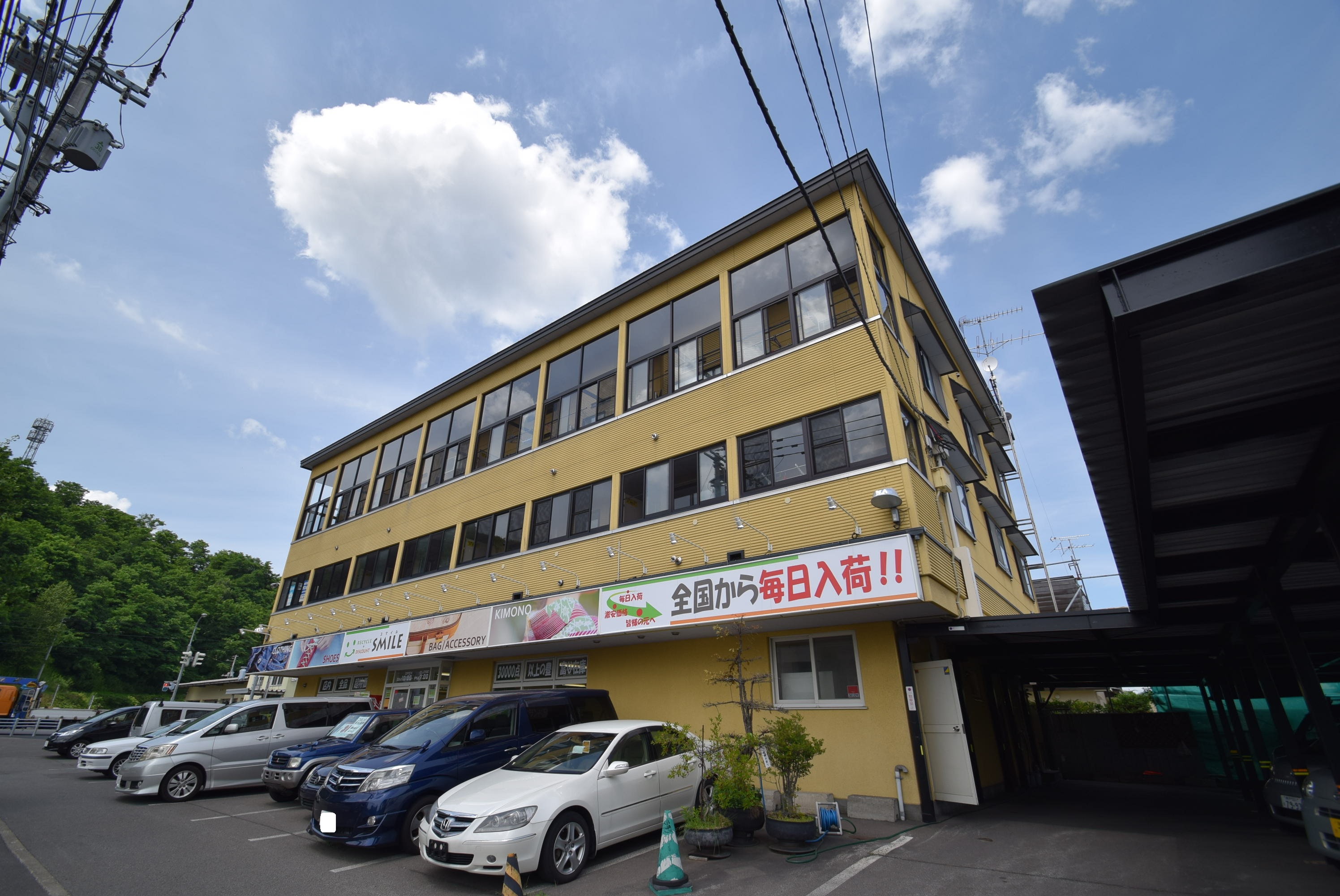 Ｒｅｖｅ２（旧　山忠マンション）外観