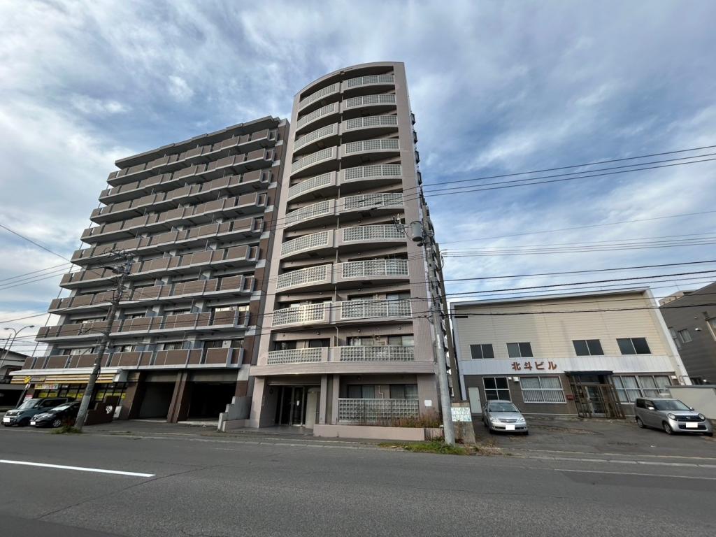 センチュリー旭川外観