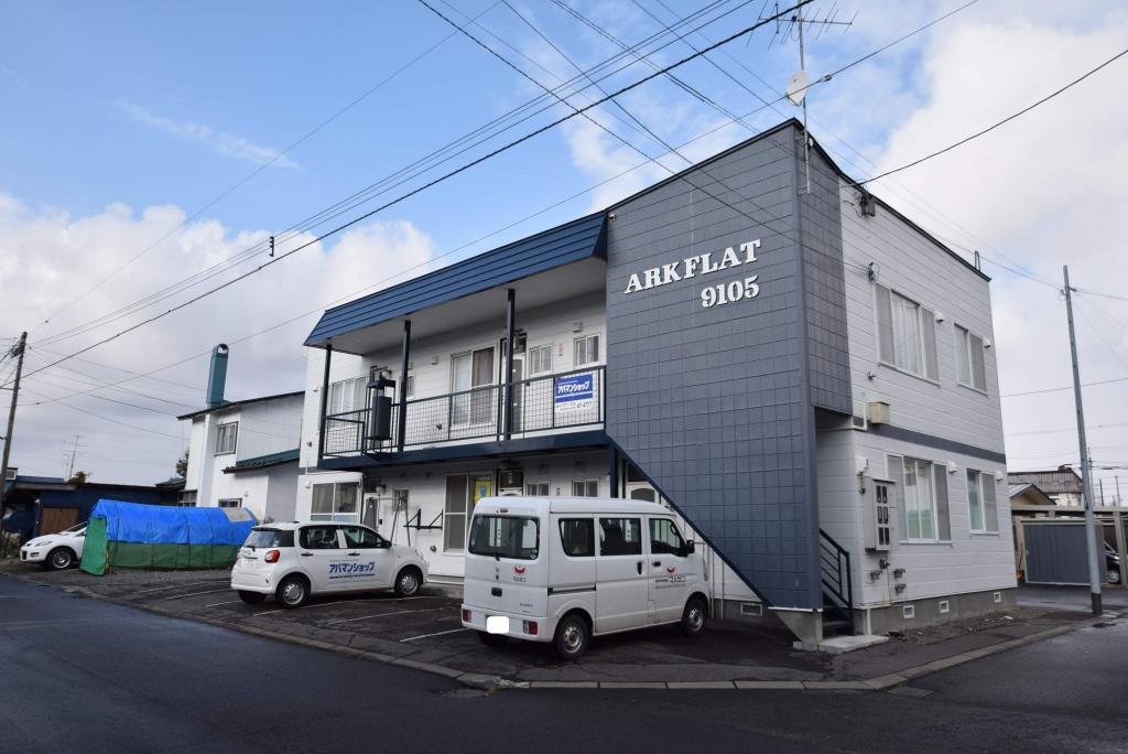 ＡＲＫ　ＦＬＡＴ９１０５１０３外観