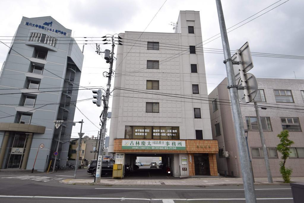 ８条ビル３０６間取図