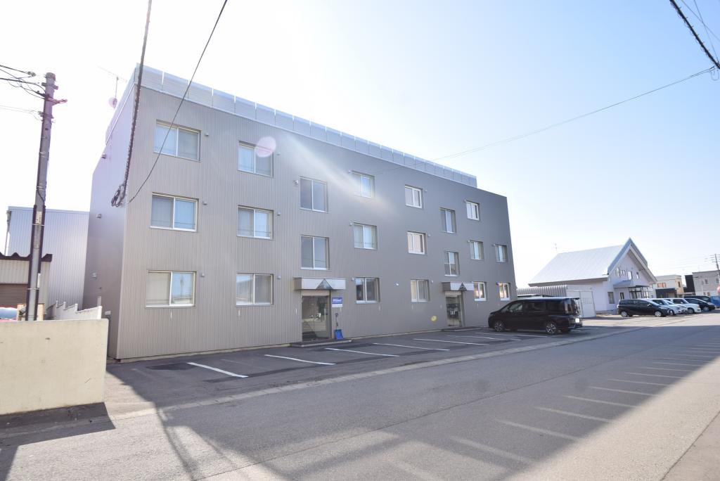 シャンノール２．４外観