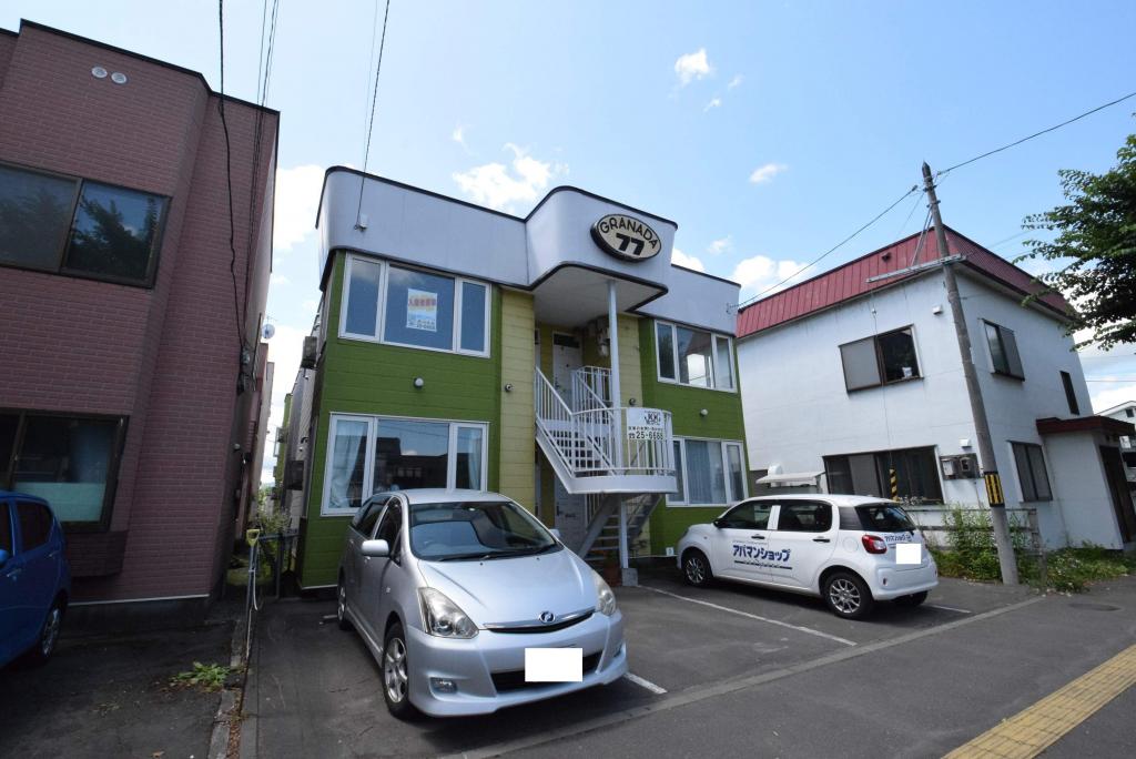 グラナダ７７２０２写真2