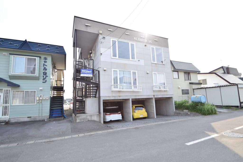 アルバータ９５１０１間取図