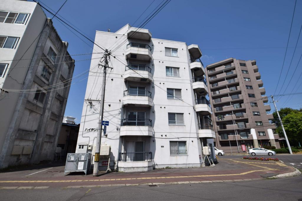 ハイデンス７条２０２間取図