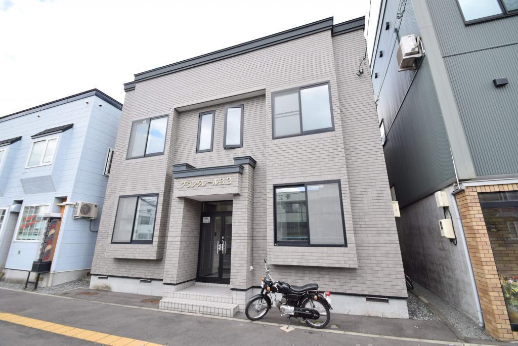 グランクレール外観