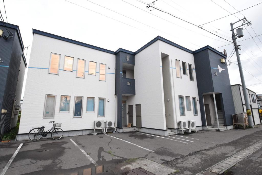 ＣＯＮＣＯＲＤＥ　Ｂ棟外観