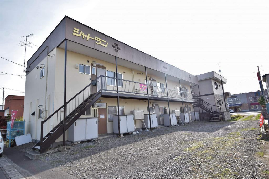 シャトラン２０１外観