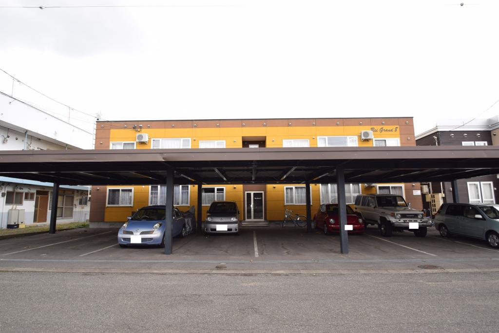 レイグランド８２０２間取図