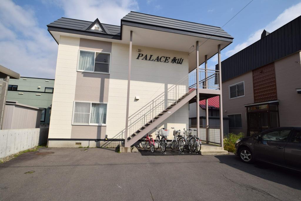 ＰＡＬＡＣＥ永山２０２写真2