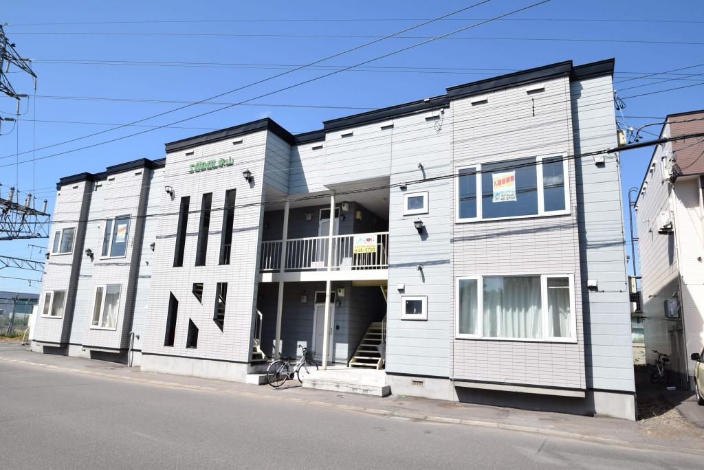 ＳＵＢＵＬ永山外観