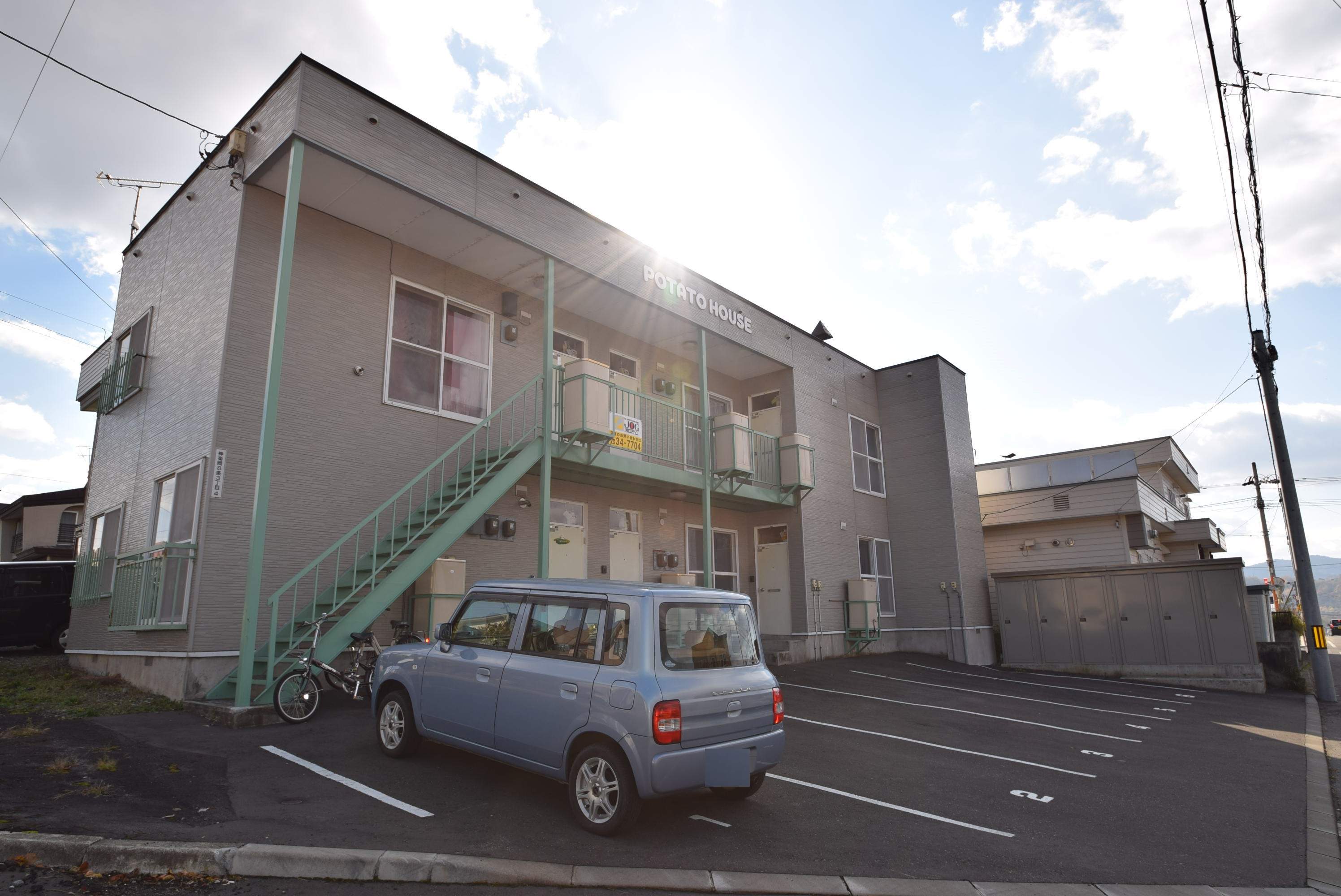 ＰＯＴＡＴＯ　ＨＯＵＳＥ 北海道旭川市神楽岡八条3丁目4-24